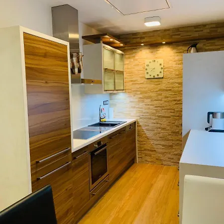 Vysinka 719 3* Турнов